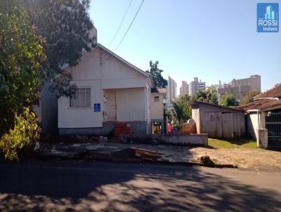 Casa para Venda, em Erechim, bairro CENTRO, 3 dormitórios, 1 banheiro, 1 vaga